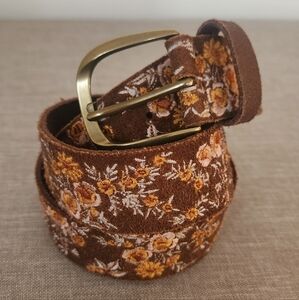 Lucky Brand Suede with Brass Buckle. Size M